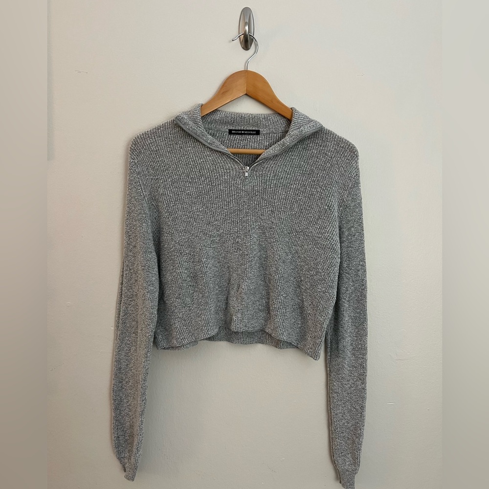 Brandy Melville cropped long sleeve